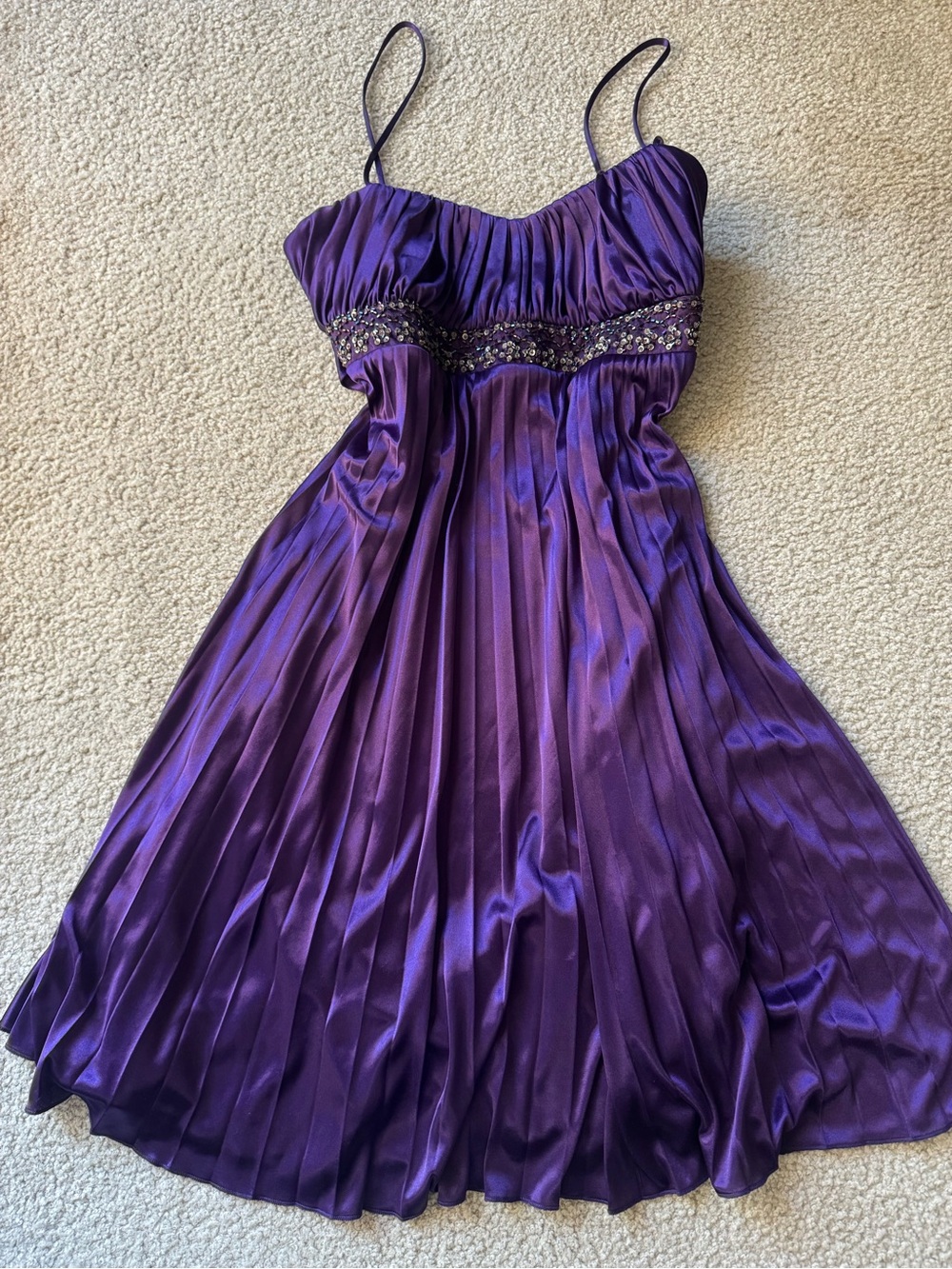Intrigue Elegant classy Purple Pleated Dress with Beaded Waist y2k - 2000s